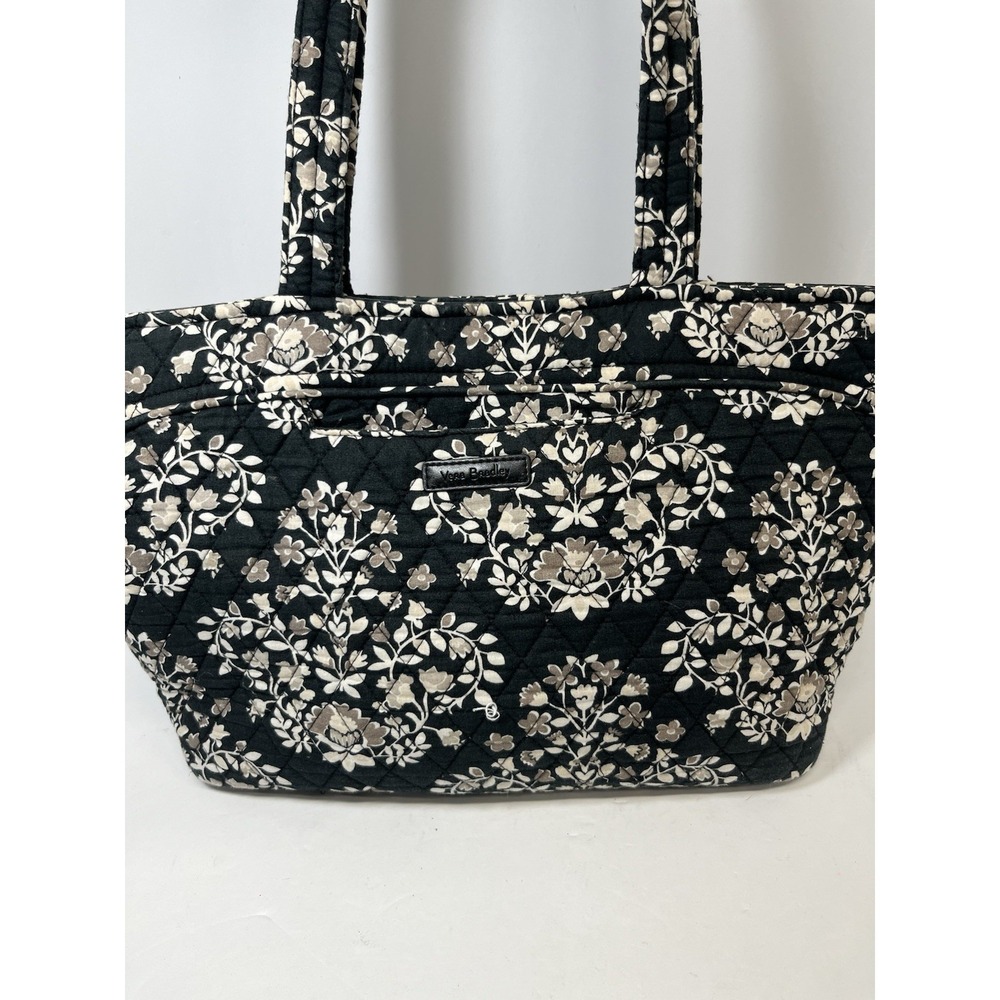 Vera Bradley Chandelier Noir Zipper Tote Handbag Black White Quilted Purse